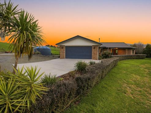 129 Limeworks Loop Road, Te Pahu