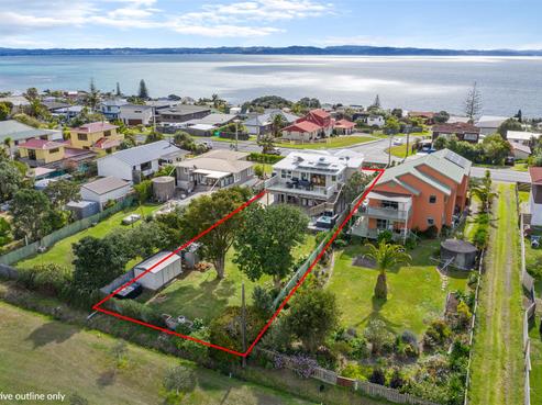 1361 Whangaparaoa Road, Army Bay