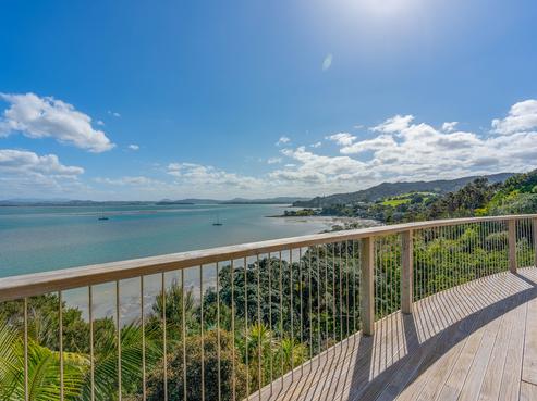 82 Manganese Point Road, Tamaterau