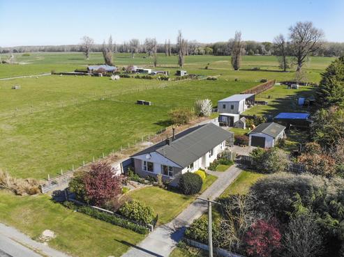 20 Beach Road East, Elgin
