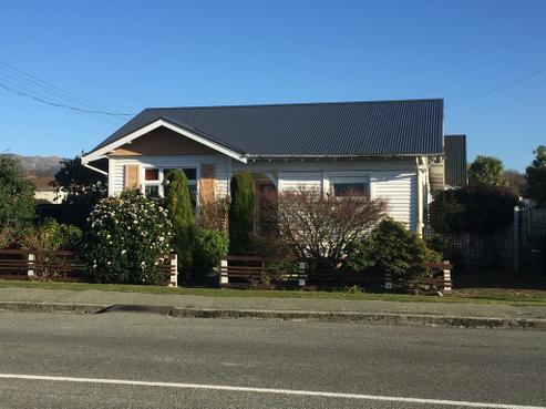 16 Harris Street, Waimate