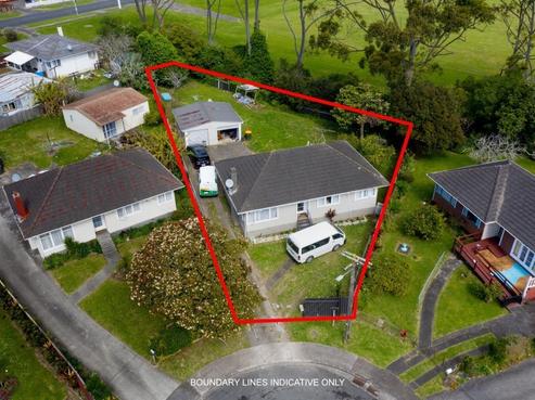 8 Bolton Place, Otara
