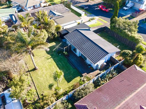 25 Hedge Row, Sunnyhills