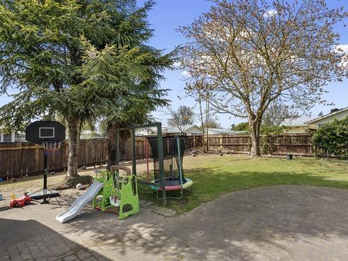 47 Halberg Crescent, Chartwell