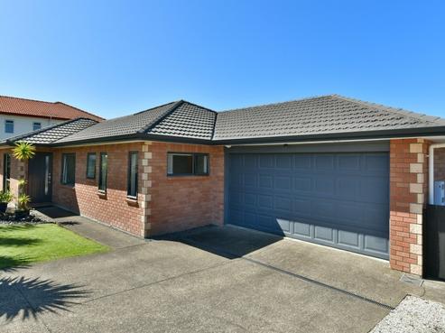 15 Te Ruru Way, Stanmore Bay