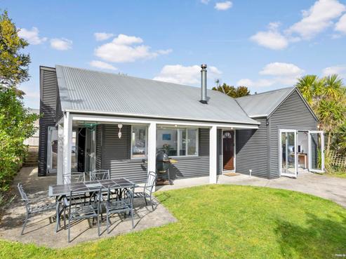 26 Vodanovich Road, Te Atatu South