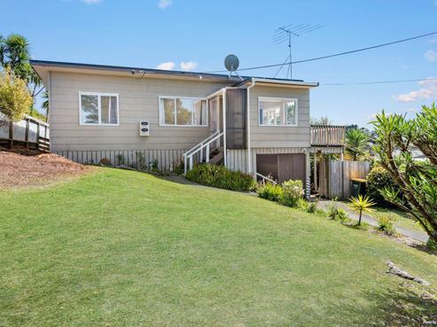 3 Elliston Crescent, Stanmore Bay