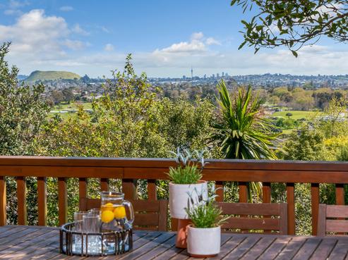 125 Bradbury Road, Botany Downs
