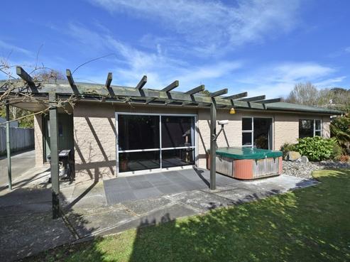 9 Mahuri Road, Otatara