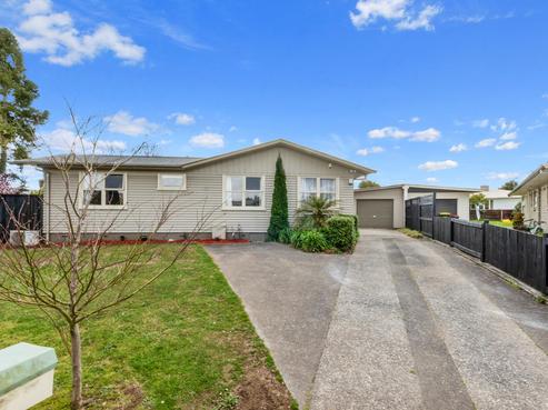 8 Arthur Place, Chartwell