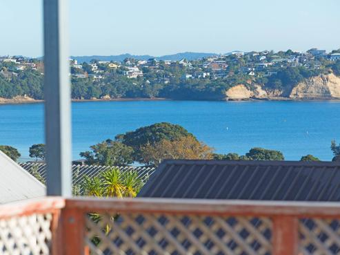 952A Whangaparaoa Road, Manly