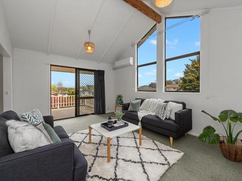 4 Wattle Place, Chartwell