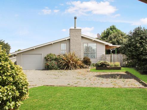 127 Guy Street, Dannevirke