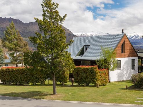 83 Hunter Crescent, Wanaka