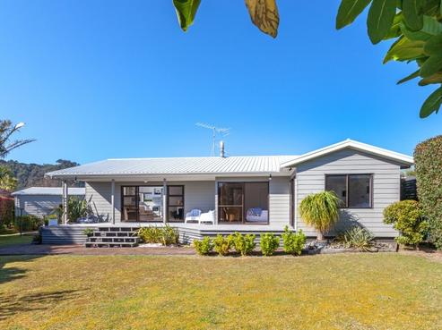 59 Hahei Beach Road, Hahei