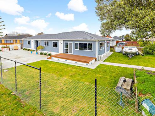 55 Hills Road, Otara