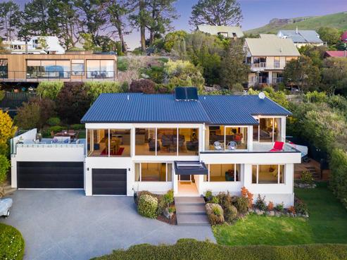 7 Starwood Lane, Clifton