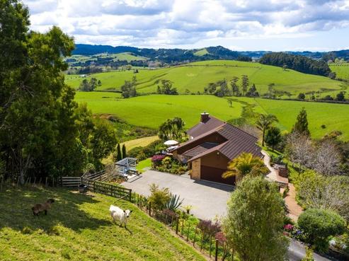 63A Field Lane, Waitoki