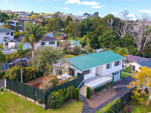 25 Ridgewood Crescent, Birkenhead