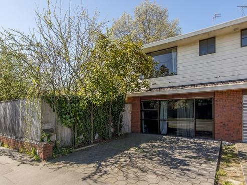 1/146 Waimairi Road, Ilam