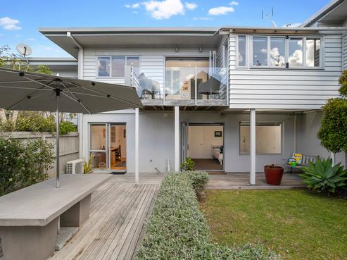 2/54 Milford Road, Milford