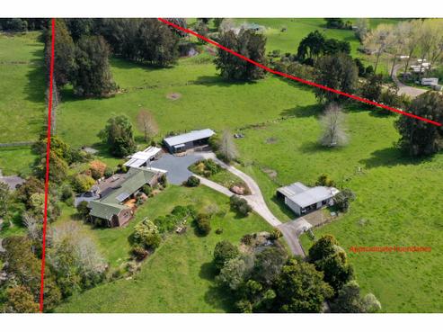 1132 Peak Road, Helensville