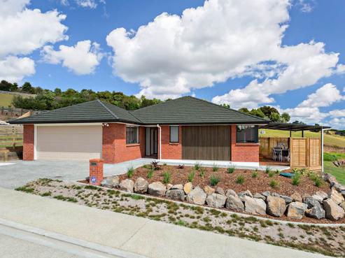 32 Urumaraki Avenue, Helensville