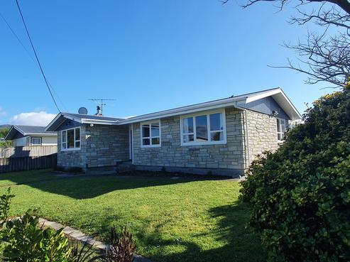 1 Hardie Grove, Featherston