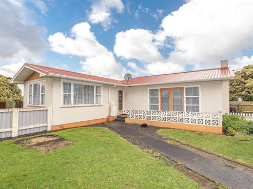 10 Mosston Road, Castlecliff