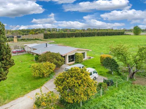 57 Basil Road, Meeanee