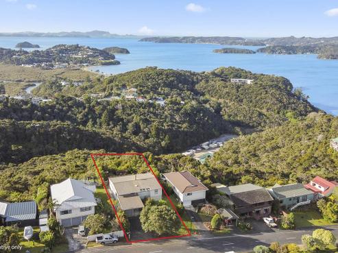 87 Te Haumi Drive, Paihia
