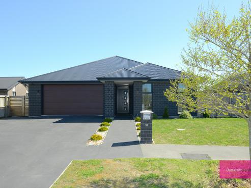 32 Four Peaks Drive, Aidanfield