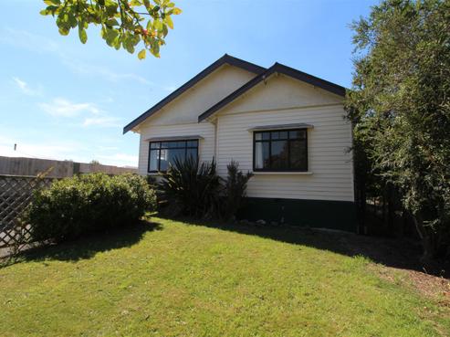 28 Preston Street, West End