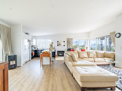 10 Pohutukawa Drive, Cable Bay