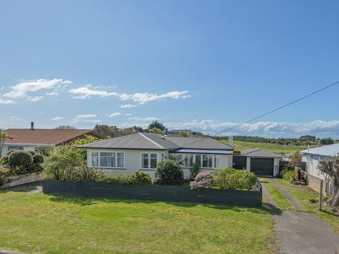 17 Andrews Street, Foxton Beach