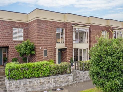 31 Tephra Boulevard, Stonefields