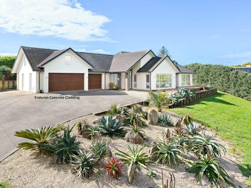 8 Ambrose Lane, Whitford