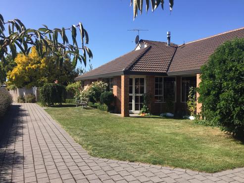 23 Coleraine Street, Cromwell