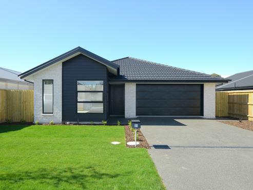 24 Tara Crescent, Woodend