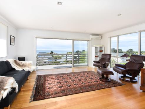 15 Seaview Road, Brighton
