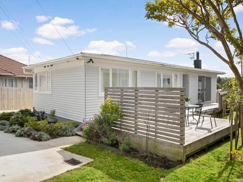 111 Matipo Road, Te Atatu Peninsula