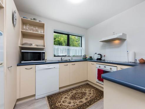 44/241 Hinemoa Street, Birkenhead
