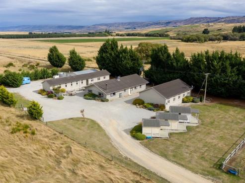 36 Railway Station Road, Naseby