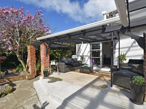 151 Pomona Street, Strathern