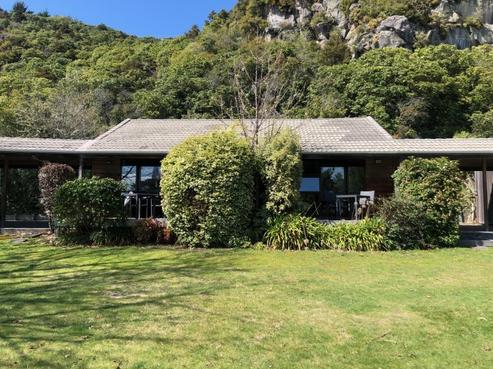 8 Tangitu Street, Motuoapa
