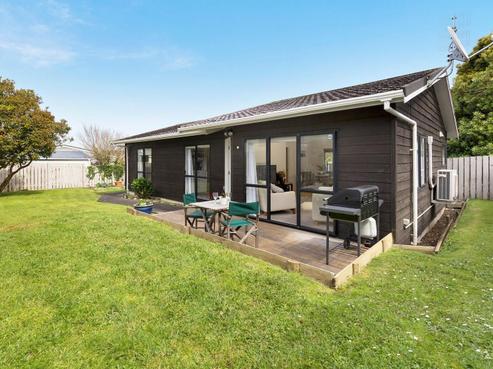 2/25 Montrose Street, Point Chevalier
