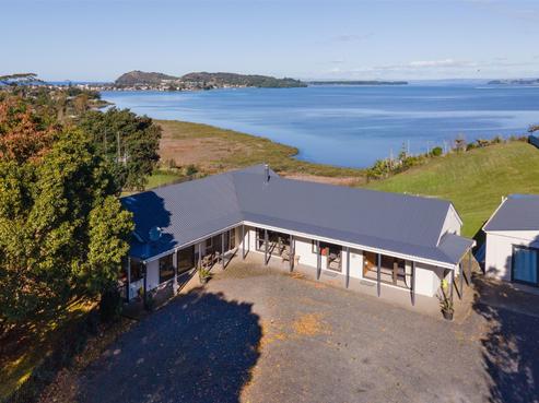 65 Athenree Road, Athenree