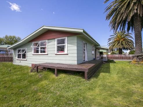 11 Hardie Grove, Featherston