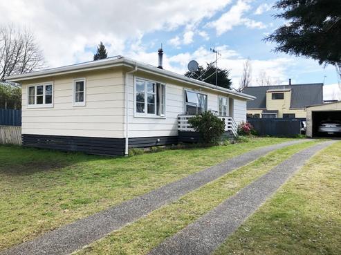 5 Rea Grove, Turangi