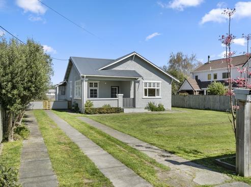6 Malcolm Street, Martinborough